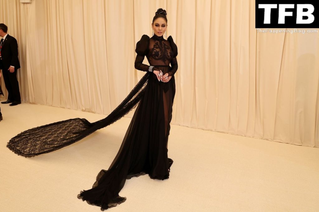 Vanessa Hudgens Sexy The Fappening Blog 83 1024x683 - Vanessa Hudgens Looks Stunning in a See-Through Dress at The 2022 Met Gala in NYC (99 Photos)