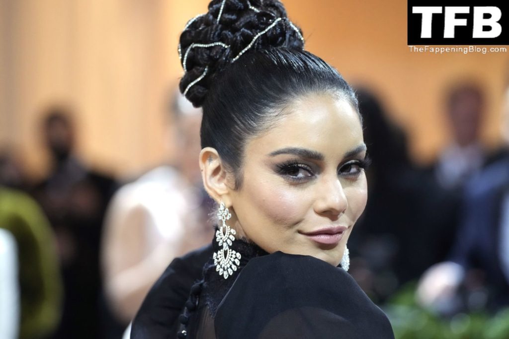 Vanessa Hudgens Sexy The Fappening Blog 89 1024x683 - Vanessa Hudgens Looks Stunning in a See-Through Dress at The 2022 Met Gala in NYC (99 Photos)
