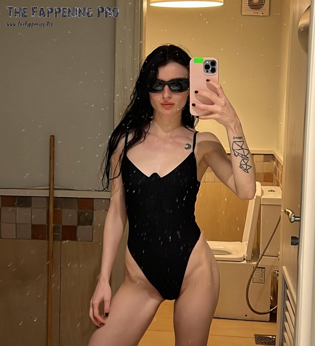 Alice Pagani Hot Selfie TheFappening.Pro 24 - Alice Pagani Nude Italian Actress (Over 200 Leaked Photos)