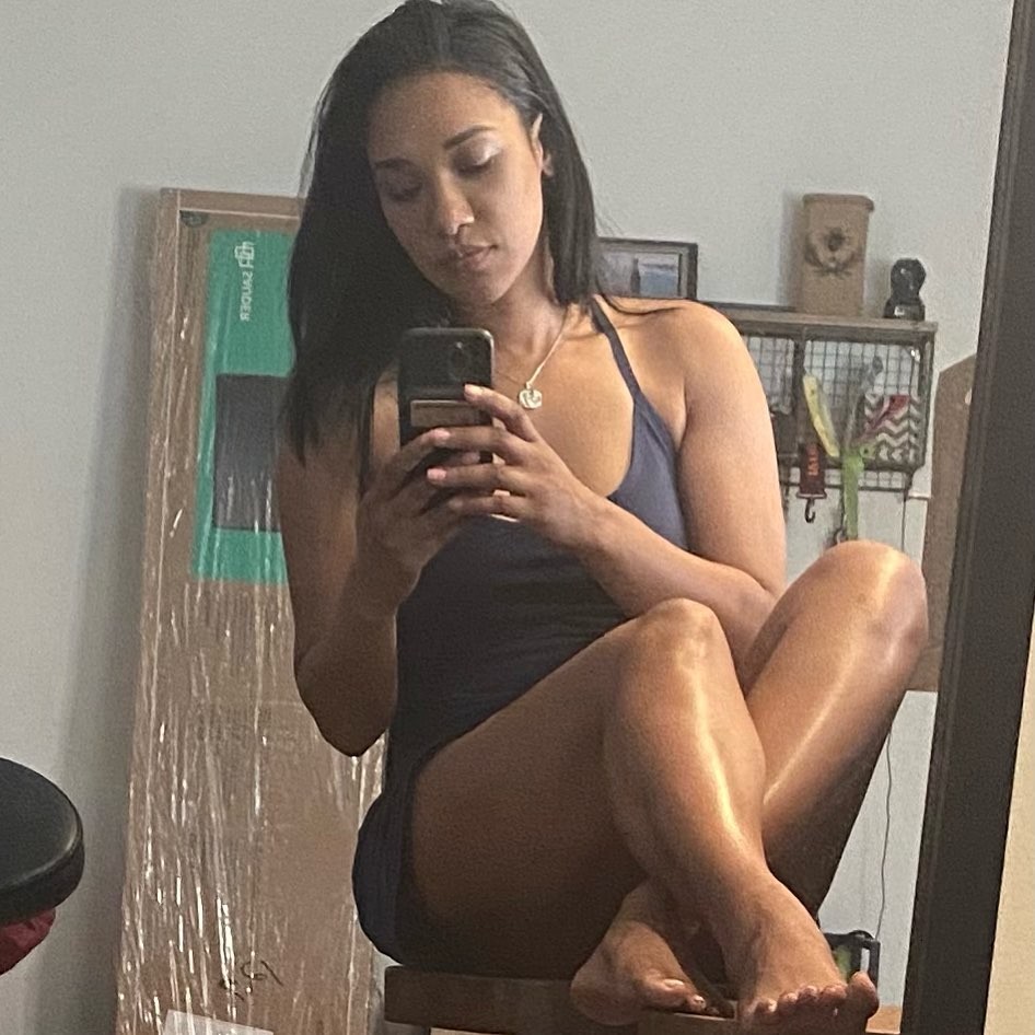 Candice Patton Feet TheFappening.Pro 3 - Candice Patton Nude Iris West-Allen From “Flash” And “Legends of Tomorrow” (74 Photos)