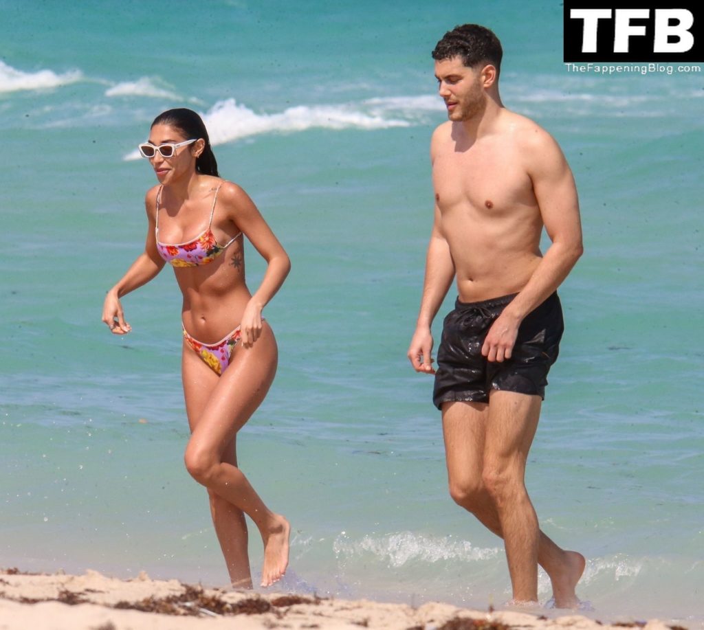 Chantel Jeffries Sexy The Fappening Blog 15 2 1024x917 - Chantel Jeffries Enjoys a Day on the Beach in Miami Beach (40 Photos)