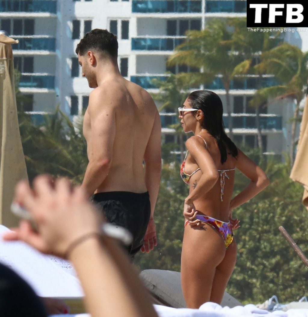 Chantel Jeffries Sexy The Fappening Blog 6 3 1024x1055 - Chantel Jeffries Enjoys a Day on the Beach in Miami Beach (40 Photos)