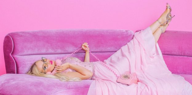 Dove Cameron Sexy Pink Blonde TheFappening.Pro 4 624x311 - Dove Cameron Sexy In Yves Saint Laurent (5 Photos)