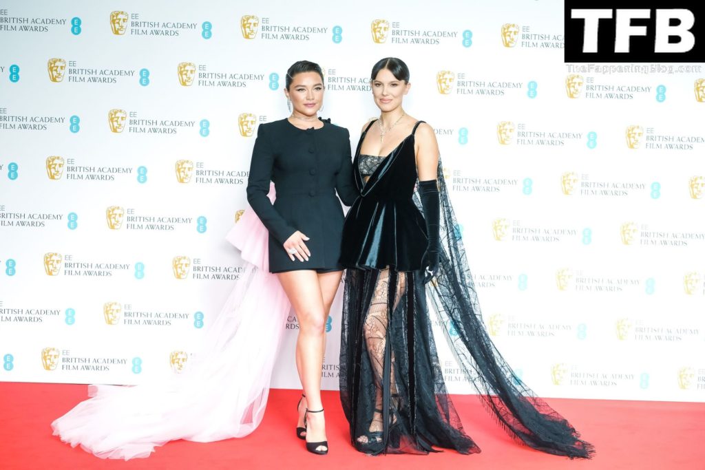 Florence Pugh Millie Bobby Brown Sexy 24 thefappeningblog.com  1024x683 - Florence Pugh & Millie Bobby Brown Pose at the British Academy Film Awards (30 Photos)