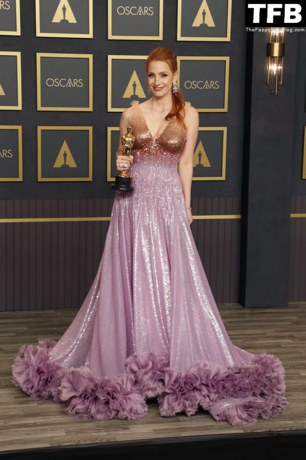 Jessica Chastain Sexy The Fappening Blog 18 2 1024x1536 - Jessica Chastain Poses With Her Oscar at the 94th Academy Awards (150 Photos)