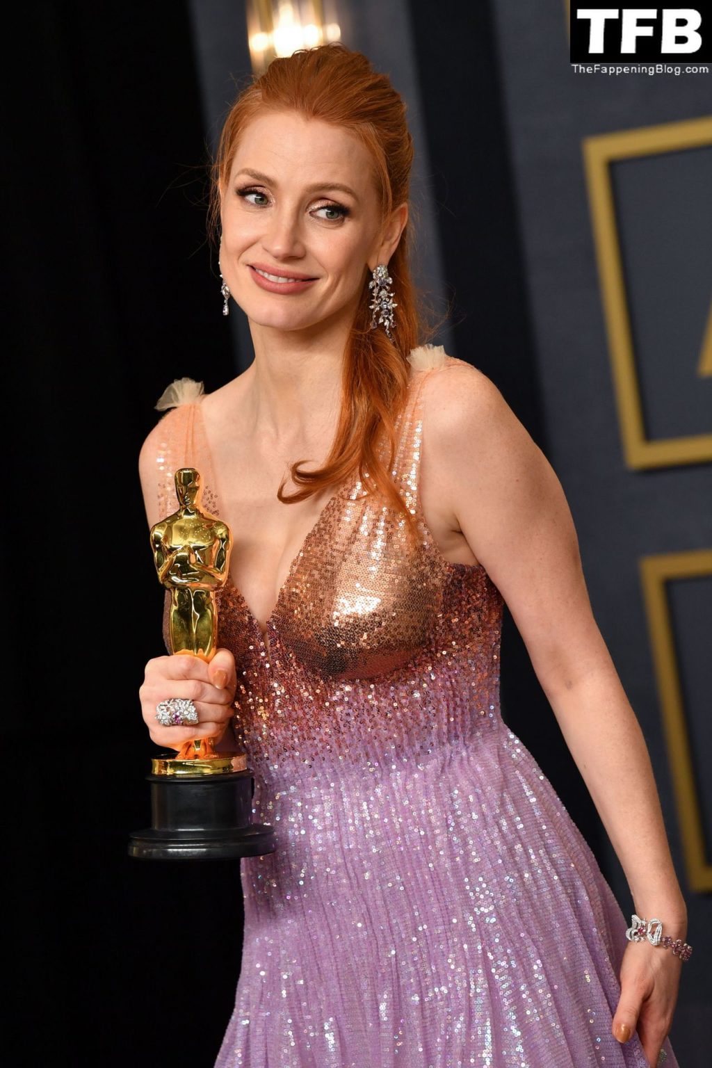 Jessica Chastain Sexy The Fappening Blog 5 2 1024x1536 - Jessica Chastain Poses With Her Oscar at the 94th Academy Awards (150 Photos)
