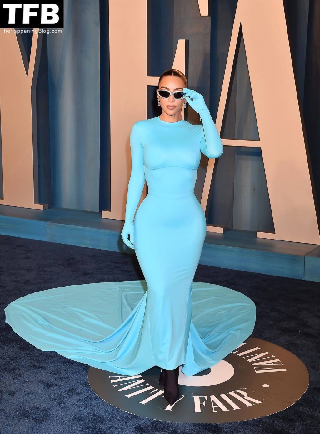 Kim Kardashian Hot 3 thefappeningblog.com  1024x1386 - Kim Kardashian Shows Off Her Curves at the 2022 Vanity Fair Oscar Party (48 Photos)
