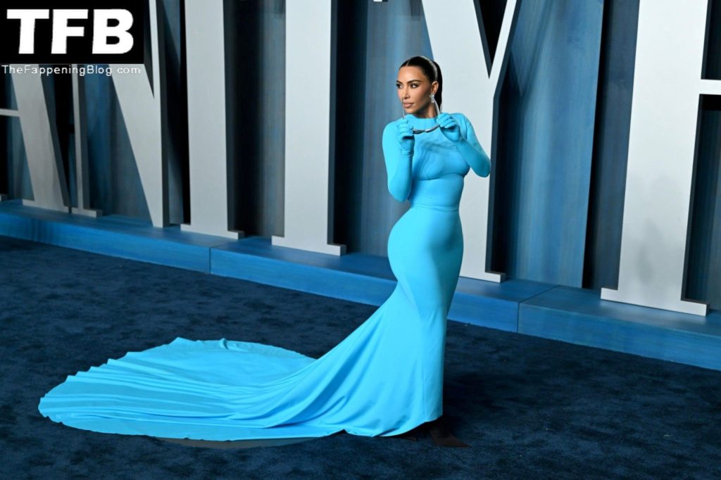 Kim Kardashian Sexy Ass and Boobs 18 thefappeningblog.com  1024x682 - Kim Kardashian Shows Off Her Curves at the 2022 Vanity Fair Oscar Party (48 Photos)
