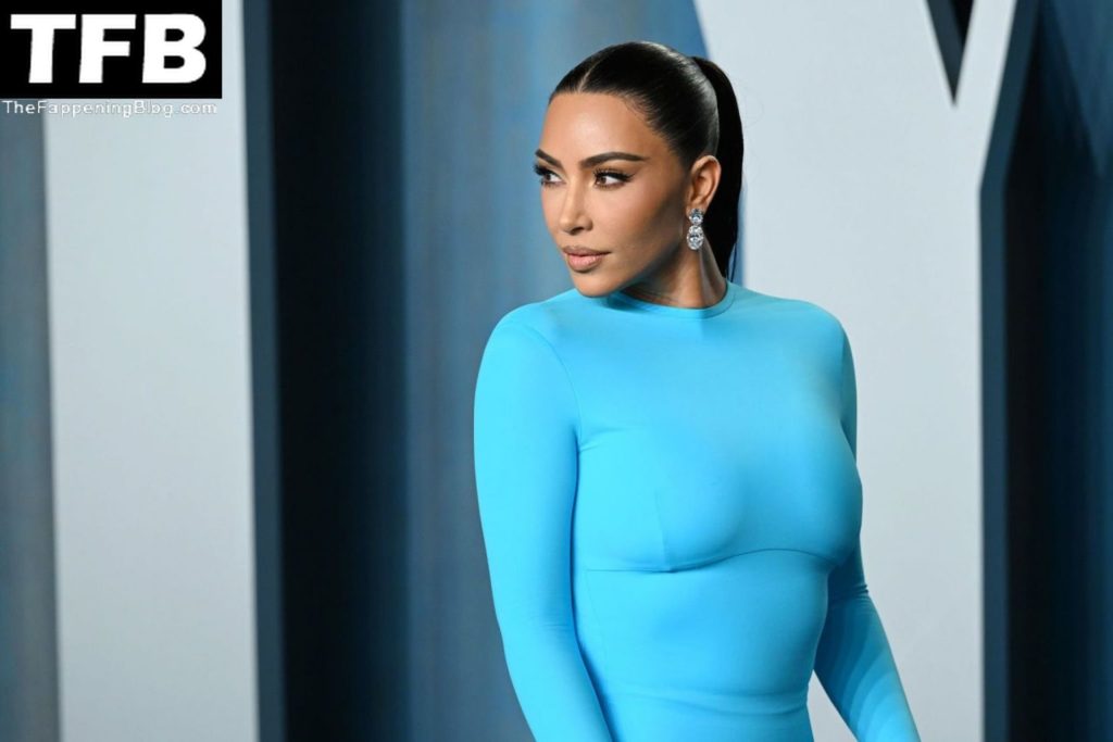 Kim Kardashian Sexy The Fappening Blog 14 1 1024x683 - Kim Kardashian Shows Off Her Curves at the 2022 Vanity Fair Oscar Party (48 Photos)