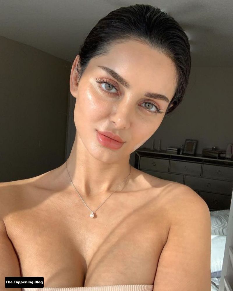 Mahlagha Jaberi Nude and Sexy Photo Collection The Fappening Blog 2 - Mahlagha Jaberi Topless & Sexy Collection (56 Photos)