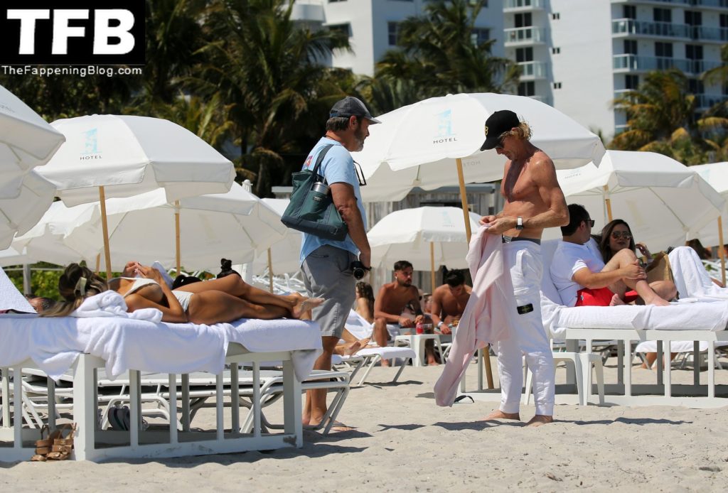 Michael Bays girlfriend The Fappening Blog 23 1024x694 - Michael Bay is Seen with a Busty Girl on the Beach in Miami (43 Photos)