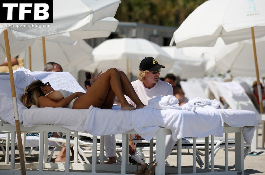 Michael Bays girlfriend The Fappening Blog 42 1024x679 - Michael Bay is Seen with a Busty Girl on the Beach in Miami (43 Photos)