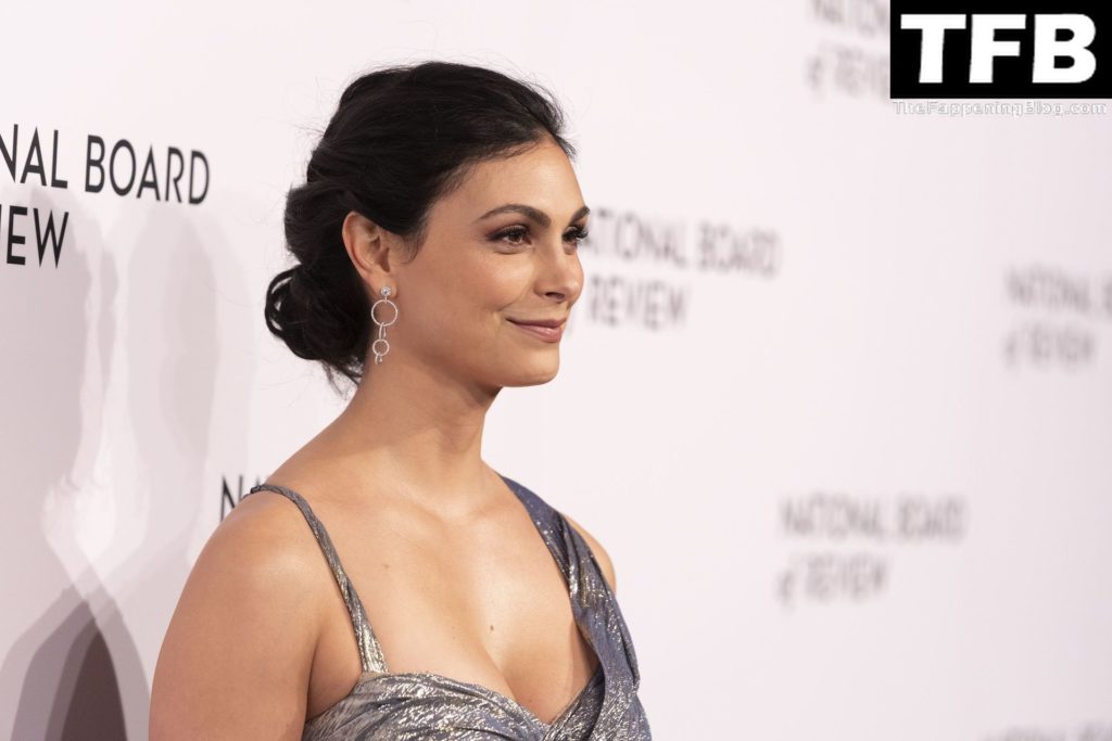 Morena Baccarin Sexy The Fappening Blog 29 1024x683 - Morena Baccarin Displays Her Cleavage at the National Board of Review Annual Awards Gala (29 Photos)