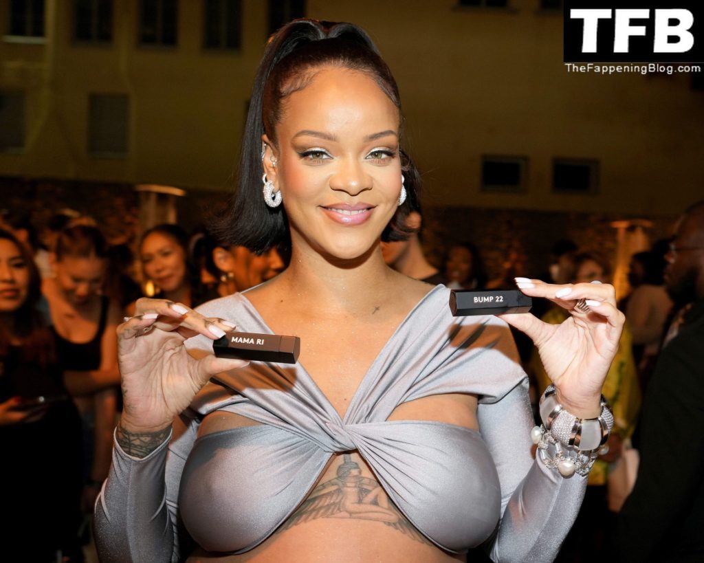Rihanna Sexy The Fappening Blog 25 4 1024x819 - Rihanna Celebrates the Launch of Fenty Beauty at Ulta Beauty (28 Photos)