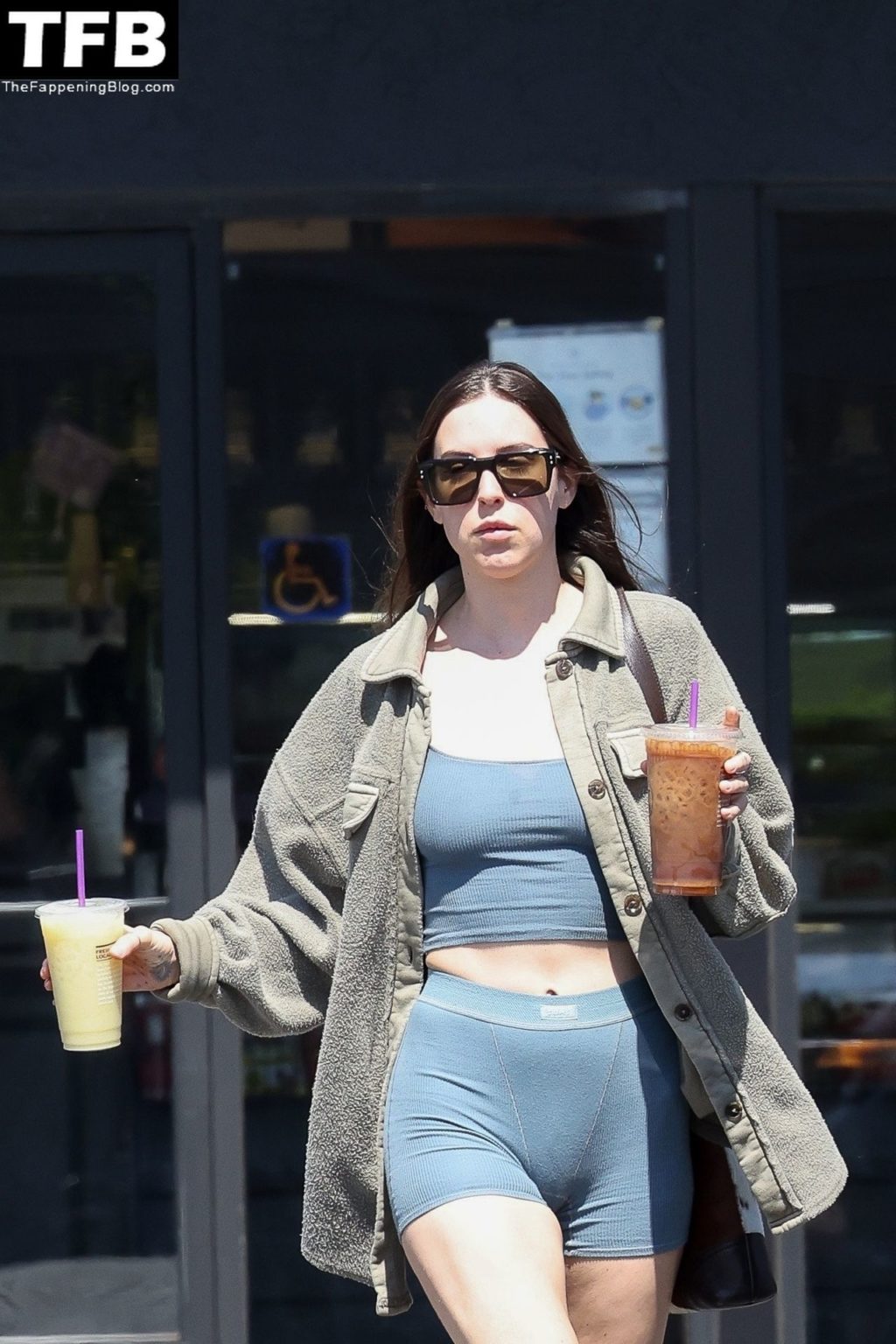 Scout Willis Sexy The Fappening Blog 23 1024x1536 - Scout Willis Stops by The Coffee Bean For Some Cold Drinks (25 Photos)