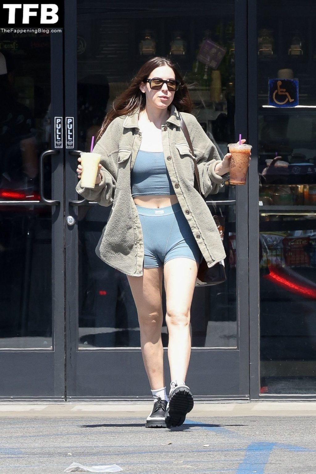 Scout Willis Sexy The Fappening Blog 25 1024x1536 - Scout Willis Stops by The Coffee Bean For Some Cold Drinks (25 Photos)