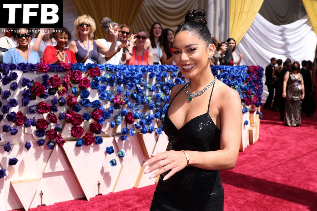 Vanessa Hudgens Sexy The Fappening Blog 11 4 1024x682 - Vanessa Hudgens Poses on the Red Carpet at the 94th Annual Academy Awards (83 Photos)