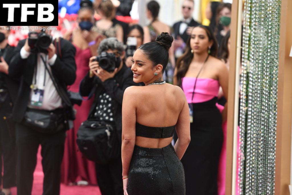 Vanessa Hudgens Sexy The Fappening Blog 19 4 1024x683 - Vanessa Hudgens Poses on the Red Carpet at the 94th Annual Academy Awards (83 Photos)