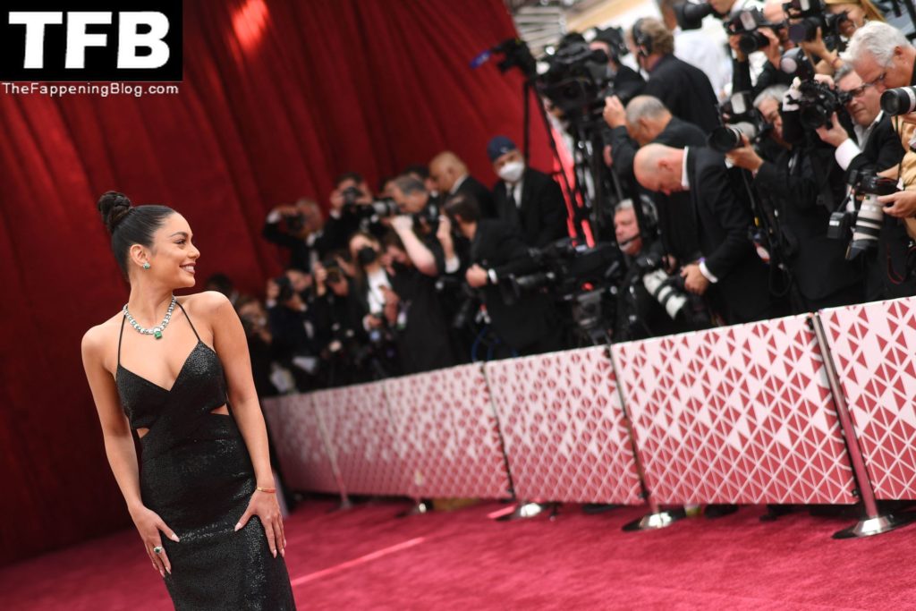 Vanessa Hudgens Sexy The Fappening Blog 60 2 1024x683 - Vanessa Hudgens Poses on the Red Carpet at the 94th Annual Academy Awards (83 Photos)