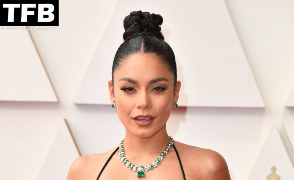 Vanessa Hudgens Sexy The Fappening Blog 64 2 1024x627 - Vanessa Hudgens Poses on the Red Carpet at the 94th Annual Academy Awards (83 Photos)