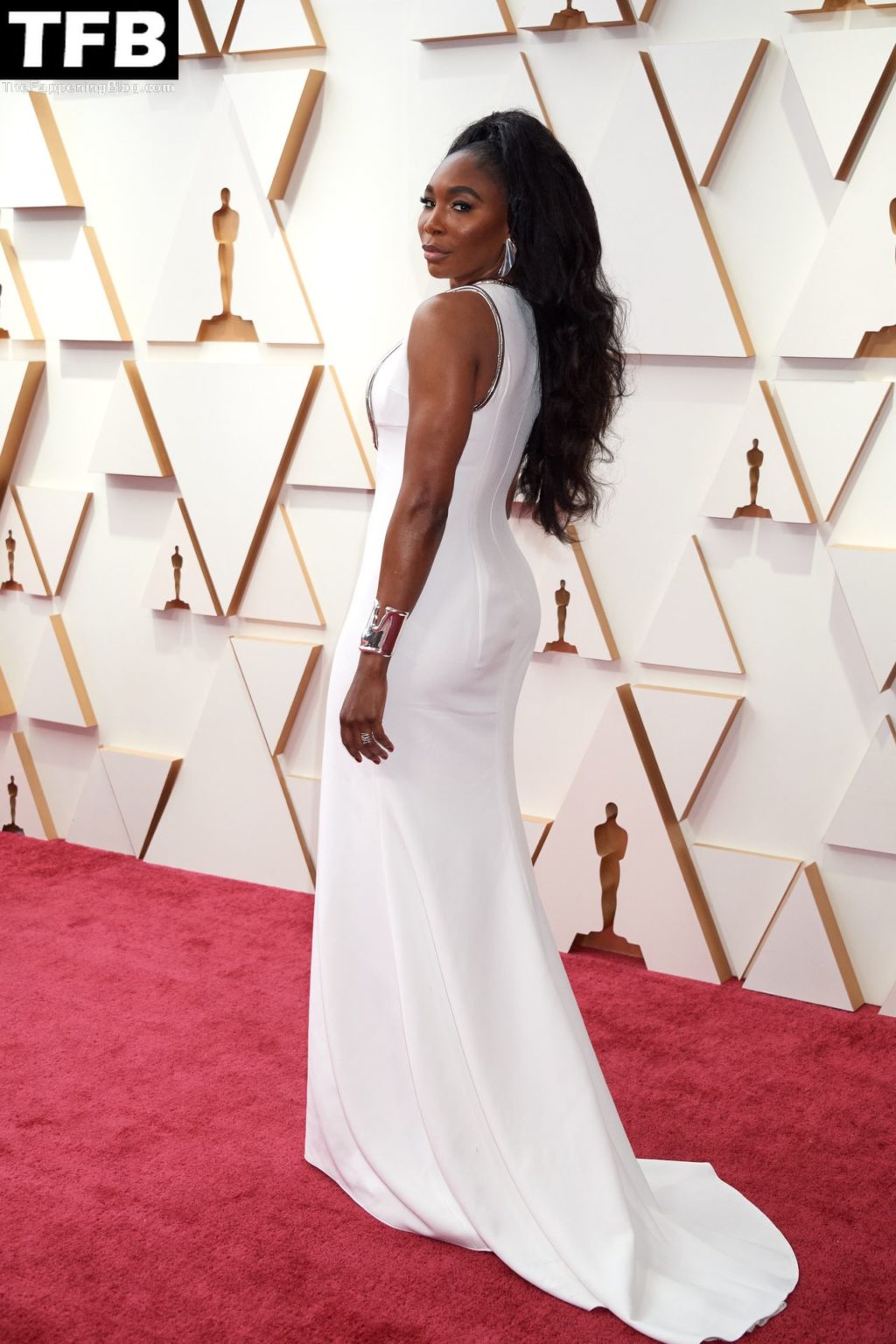 Venus Williams Sexy 41 thefappeningblog.com  1024x1536 - Venus Williams Shows Off Her Underboob at the 94th Annual Academy Awards (51 Photos)