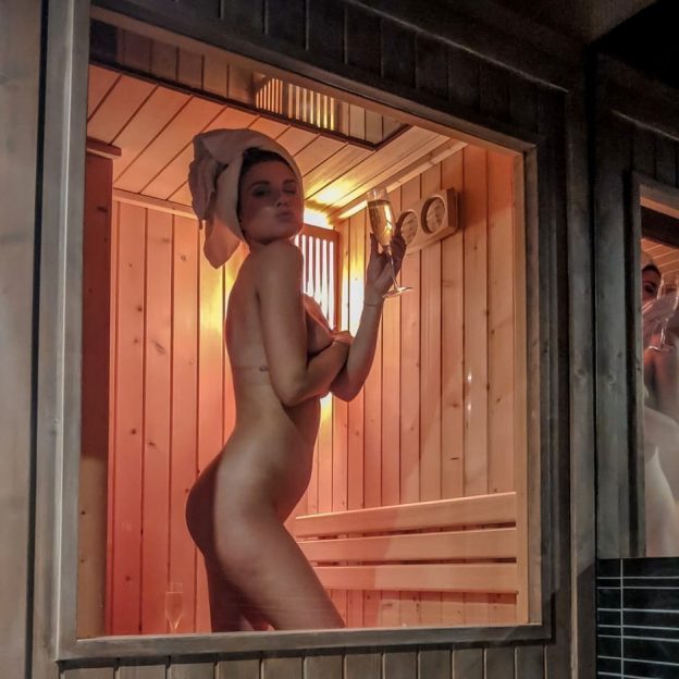 Ashley James Nude Sauna 624x624 - Vinetria Nude And Sexy Kanye West’s Ex-Girlfriend (47 Photos And Videos)