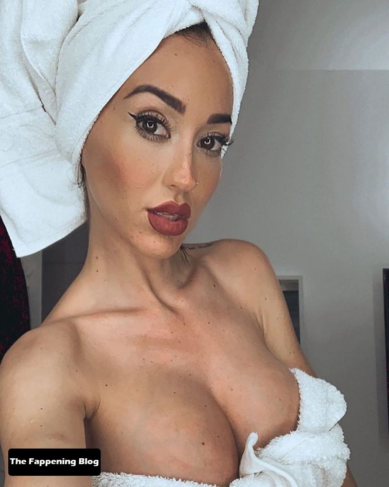 Aurah Ruiz Nude Photo Collection The Fappening Blog 8 - Aurah Ruiz Nude & Sexy Collection (27 Photos)