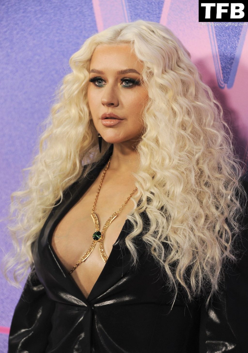 Christina Aguilera Sexy The Fappening Blog 18 1024x1454 - Christina Aguilera Displays Her Sexy Tits at the Billboard Women in Music Awards (22 Photos)