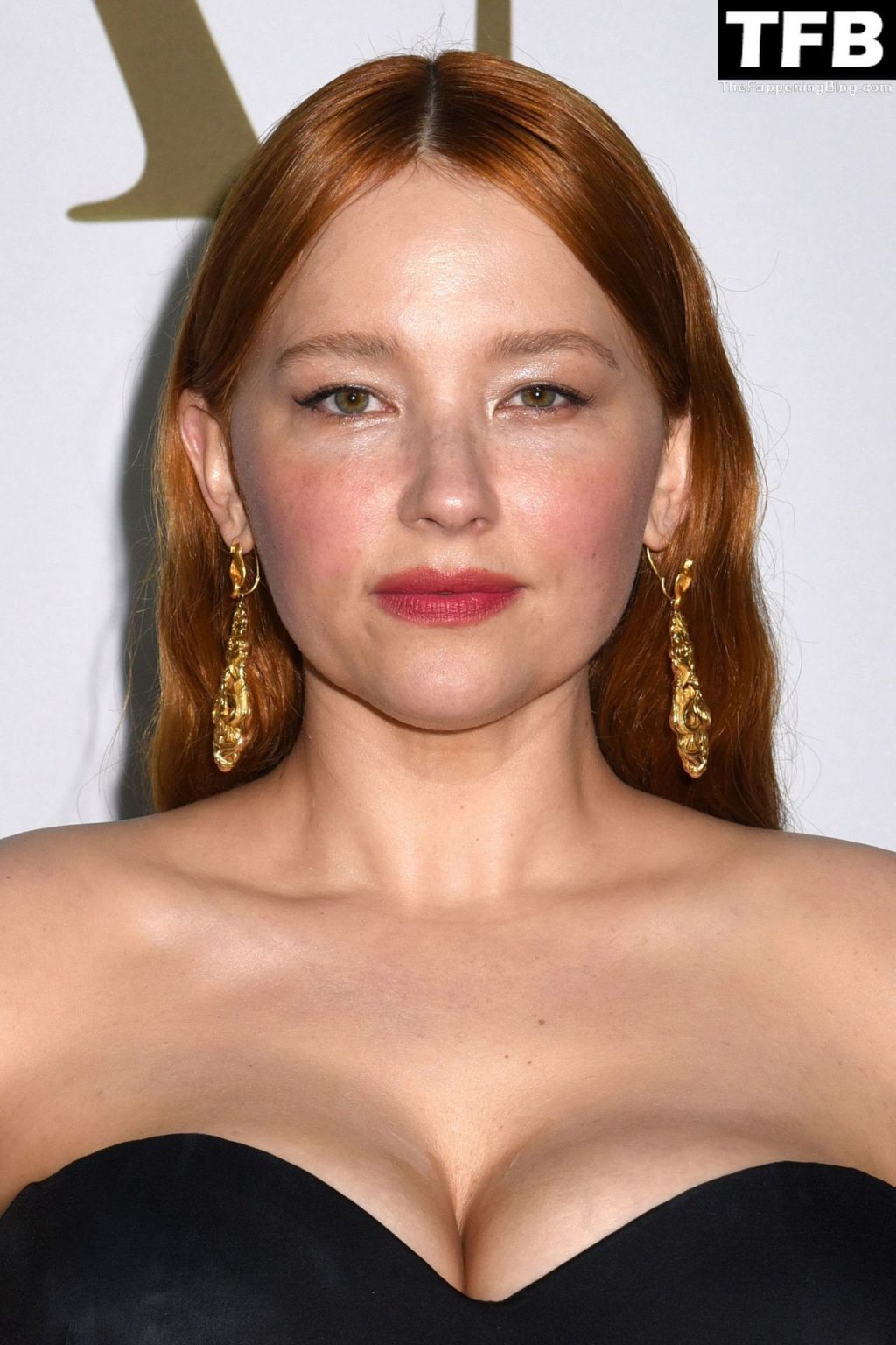 Haley Bennett Sexy The Fappening Blog 19 1024x1536 - Haley Bennett Shows Off Her Sexy Boobs at the Premiere of “Cyrano” in NYC (43 Photos)