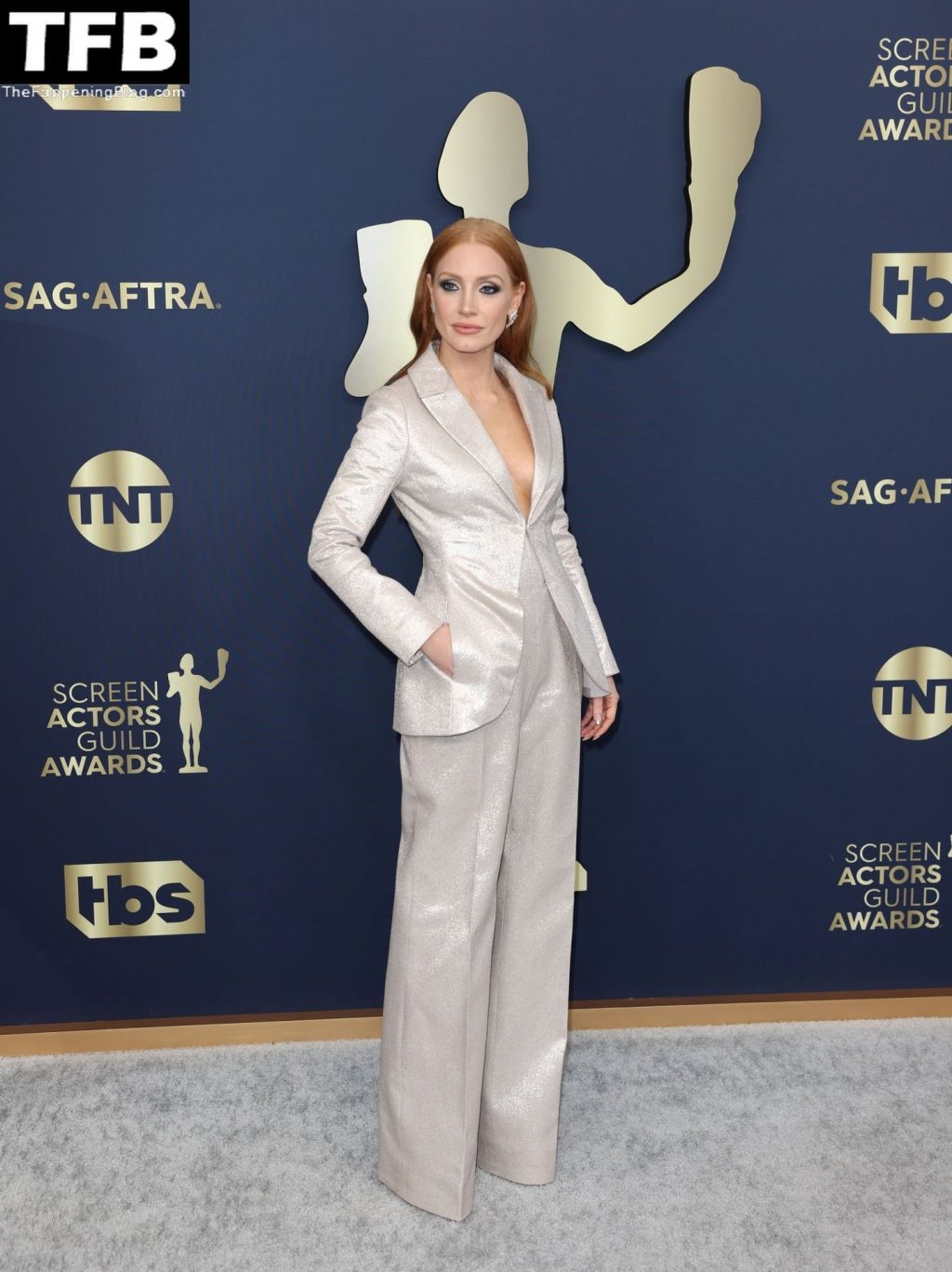 Jessica Chastain Sexy The Fappening Blog 59 1024x1368 - Jessica Chastain Displays Her Cleavage at the 28th Annual Screen Actors Guild Awards (157 Photos)