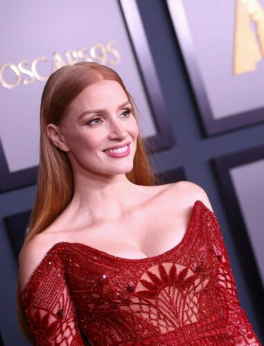 Jessica Chastain Sexy TheFappening.Pro 1 381x500 - Jessica Chastain Sexy Cleavage And Bare Back Dress (19 Photos)