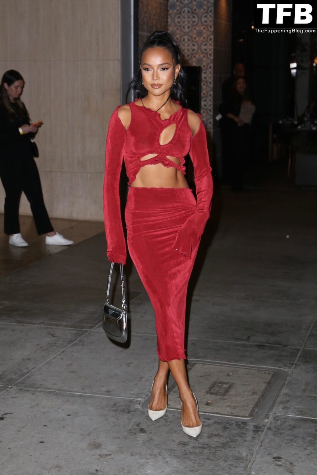 Karrueche Tran Sexy The Fappening Blog 41 1024x1536 - Karrueche Tran Shows Her Pokies in a Red Dress at The Hollywood Reporter’s Oscar Nominees Night (68 Photos)