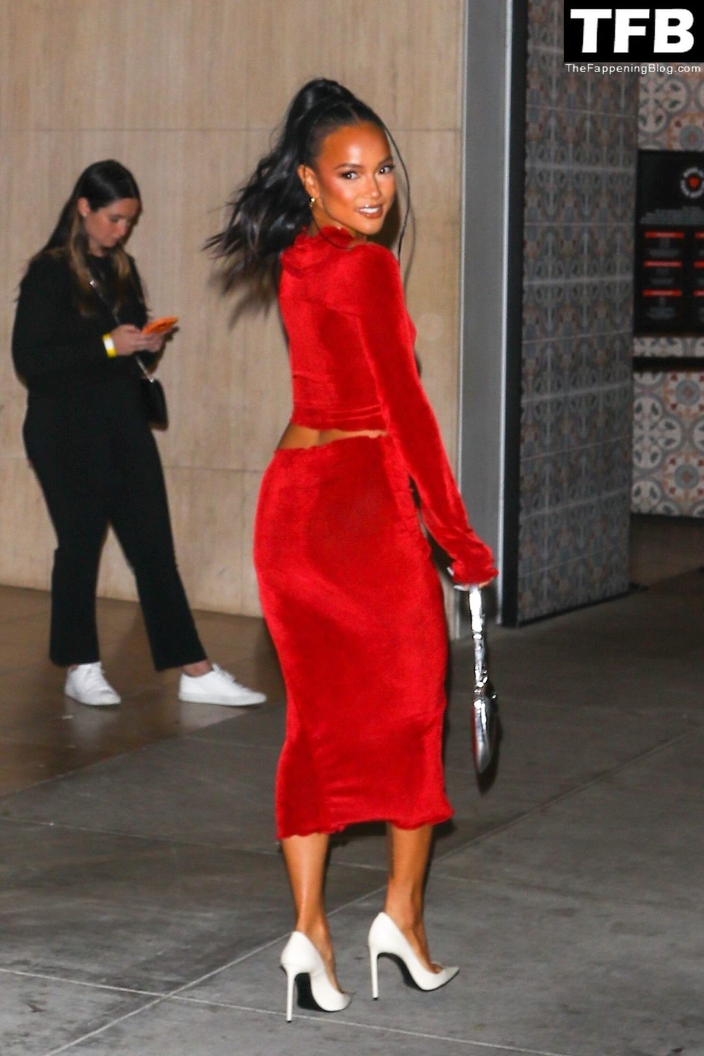 Karrueche Tran Sexy The Fappening Blog 61 1024x1536 - Karrueche Tran Shows Her Pokies in a Red Dress at The Hollywood Reporter’s Oscar Nominees Night (68 Photos)