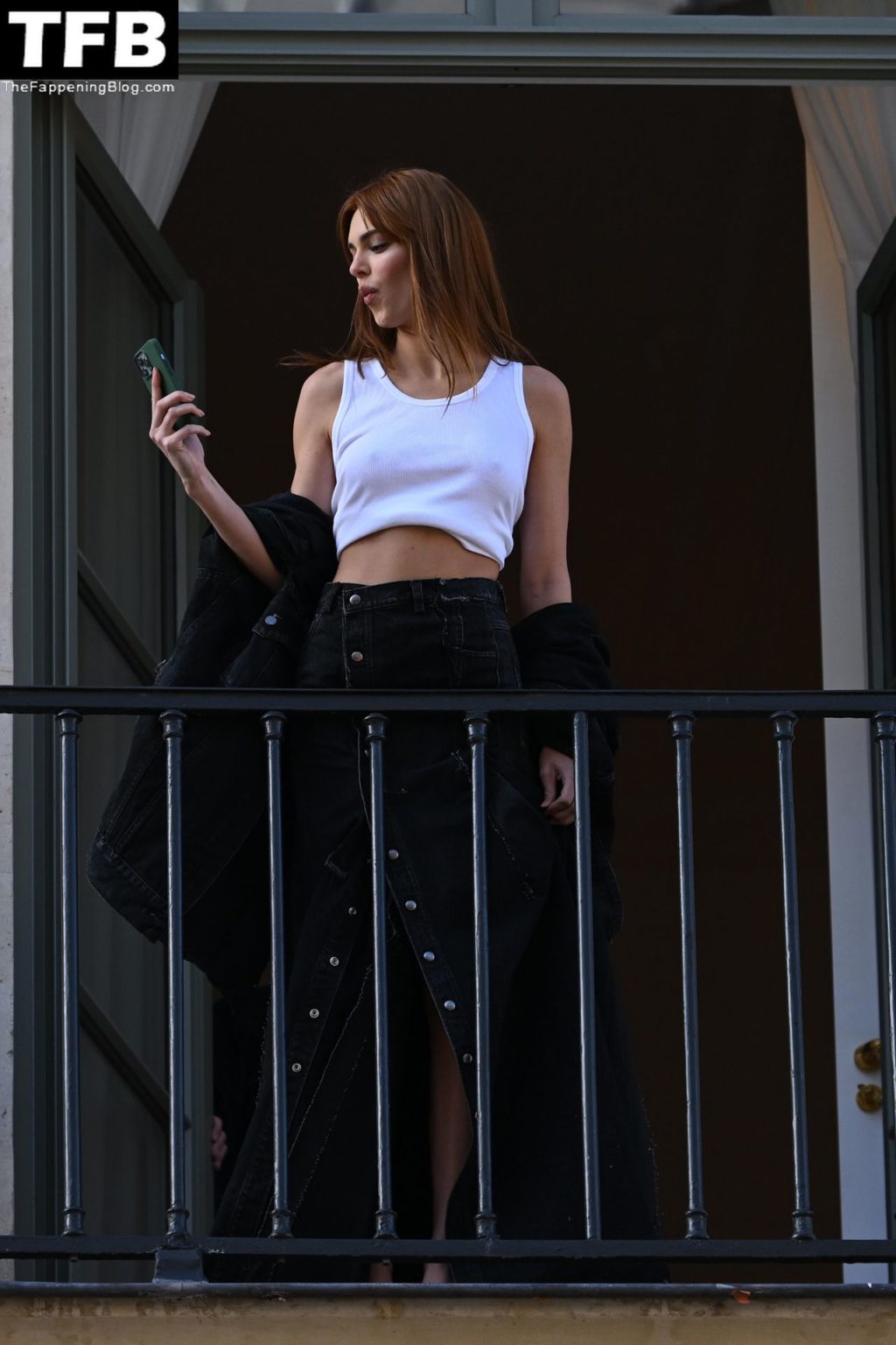 Kendall Jenner Braless The Fappening Blog 2 1024x1536 - Braless Kendall Jenner Poses in Paris (141 Photos)