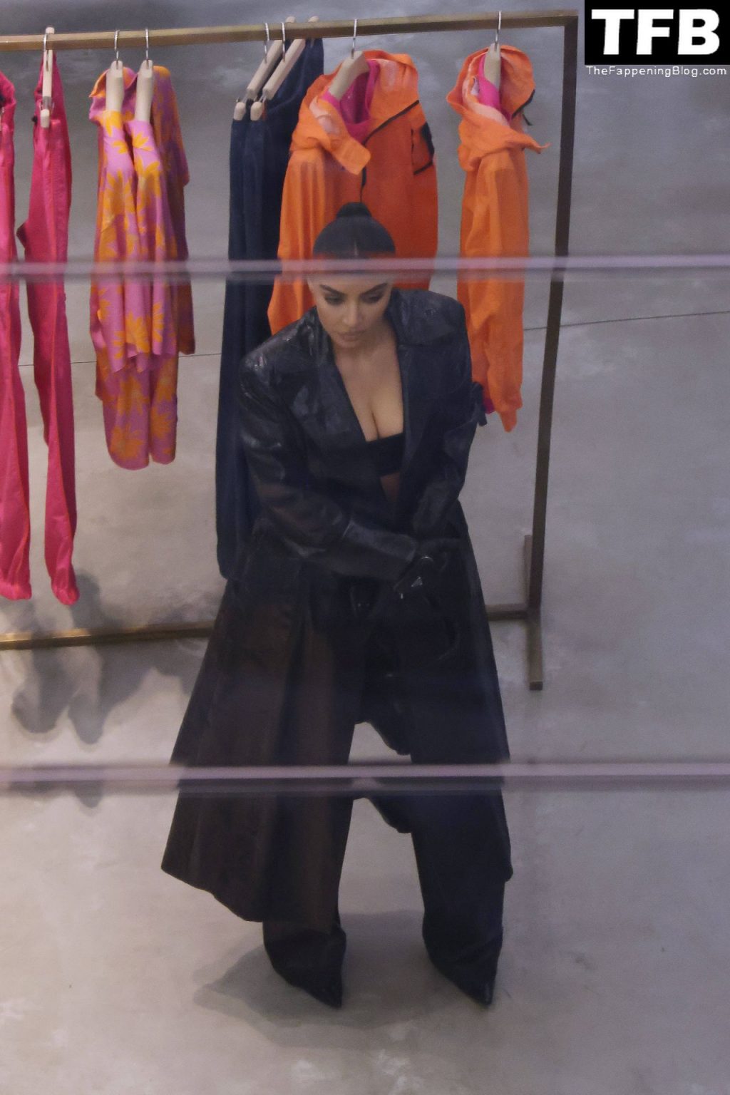 Kim Kardashian Sexy The Fappening Blog 16 1 1024x1536 - Kim Kardashian Looks Hot in Milan (40 Photos)