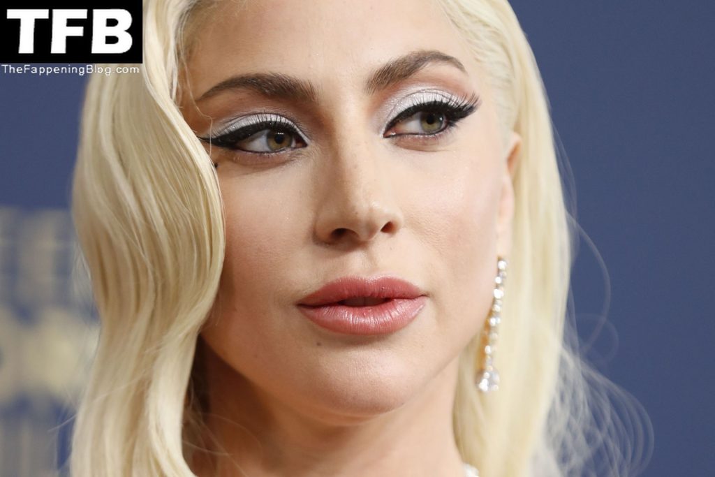 Lady Gaga Sexy The Fappening Blog 3 1024x683 - Lady Gaga Flaunts Her Tits at the 28th Annual Screen Actors Guild Awards (70 Photos)