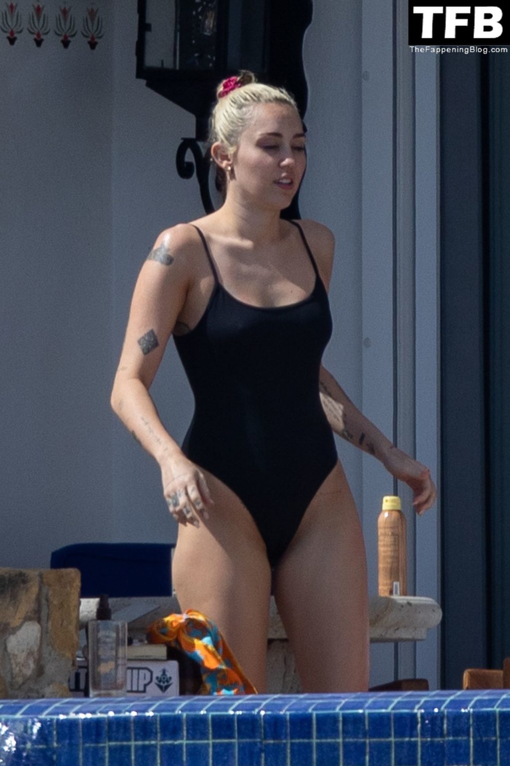 Miley Cyrus Sexy The Fappening Blog 12 1024x1536 - Miley Cyrus Brings Beach Body to Cabo San Lucas Alongside Her New Rumored Boyfriend (36 Photos)