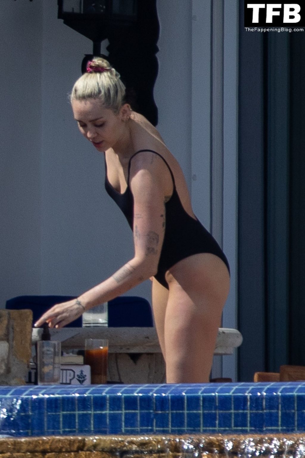 Miley Cyrus Sexy The Fappening Blog 28 1024x1536 - Miley Cyrus Brings Beach Body to Cabo San Lucas Alongside Her New Rumored Boyfriend (36 Photos)