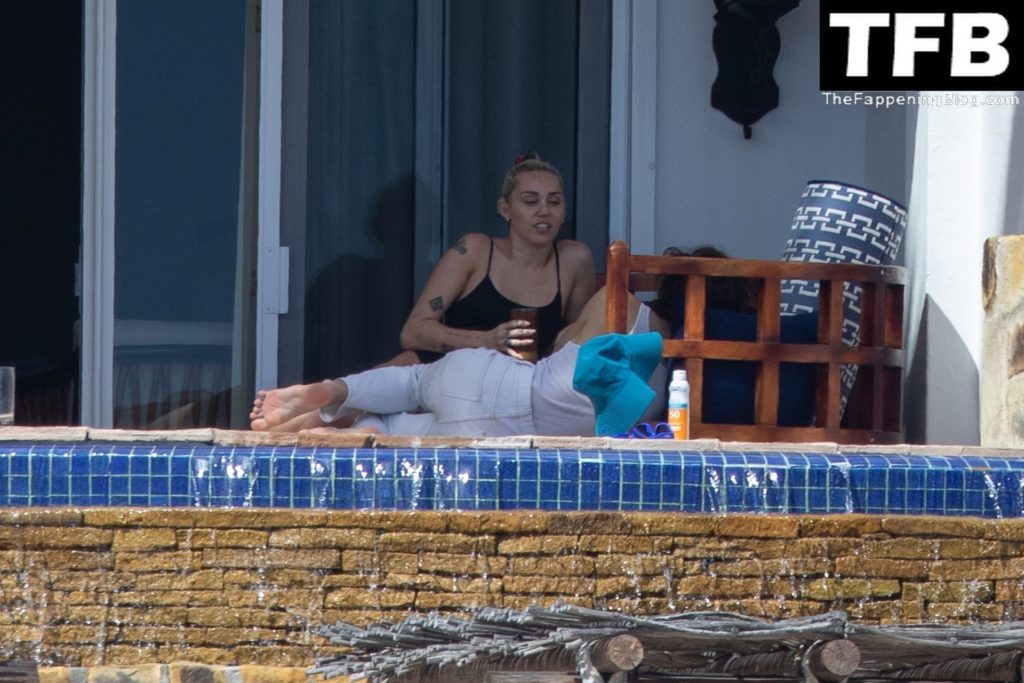 Miley Cyrus Sexy The Fappening Blog 4 1024x683 - Miley Cyrus Brings Beach Body to Cabo San Lucas Alongside Her New Rumored Boyfriend (36 Photos)