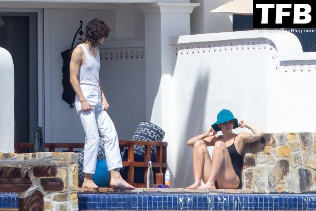 Miley Cyrus Sexy The Fappening Blog 5 1024x683 - Miley Cyrus Brings Beach Body to Cabo San Lucas Alongside Her New Rumored Boyfriend (36 Photos)