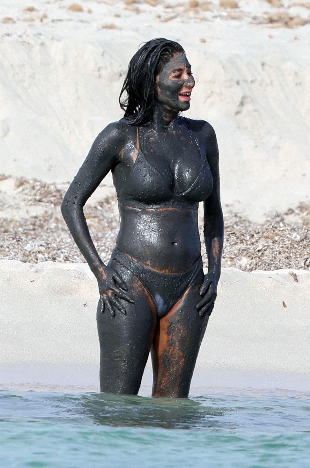 Nicole Scherzinger Sexy In Mud TheFappening.Pro 2 - Nicole Scherzinger Sexy In Ibiza (17 Photos)