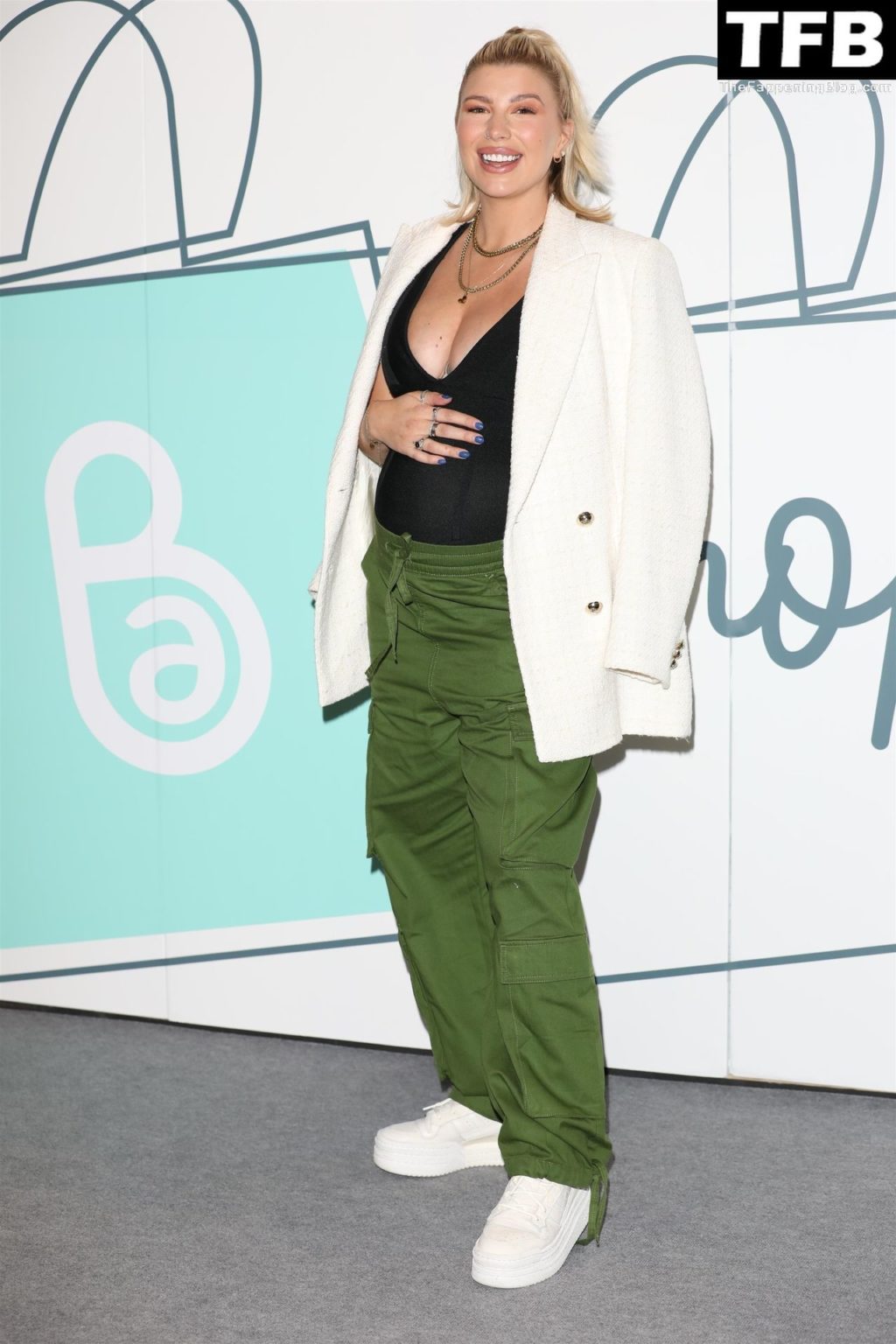 Olivia Bowen Sexy The Fappening Blog 26 1024x1536 - Pregnant Olivia Bowen Attends The Baby Show at ExCel in London (74 Photos)