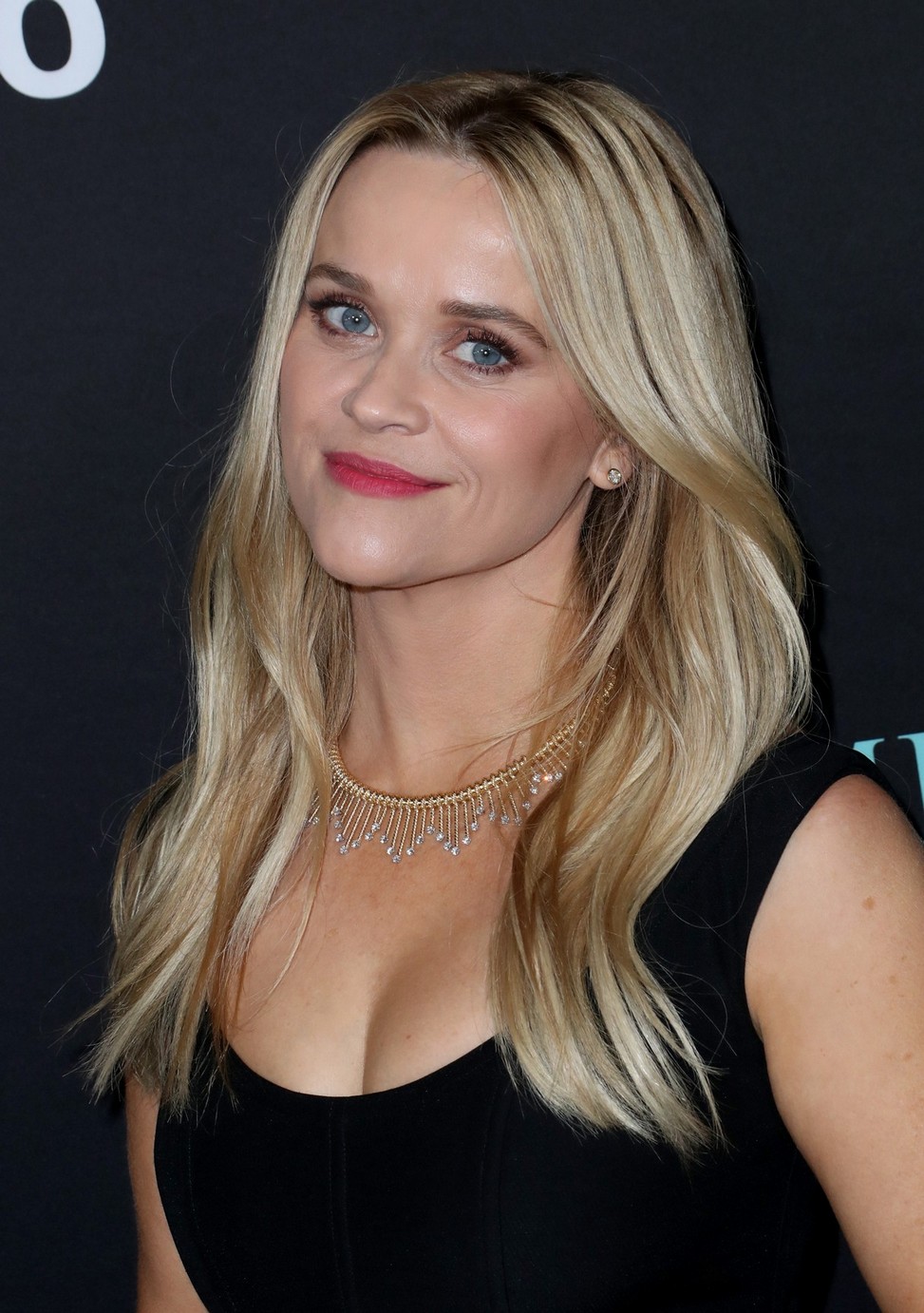 Reese Witherspoon Sexy TheFappening.Pro 12 - Reese Witherspoon Sexy In Little Black Dress (14 Photos)