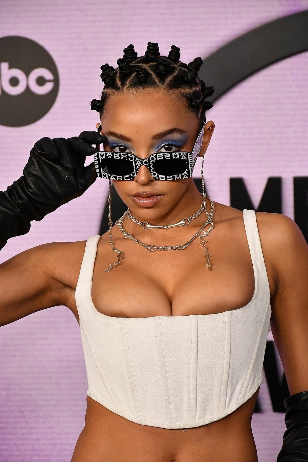 Tinashe Hot TheFappening.Pro 8 - Tinashe Hot At American Music Awards (8 Photos)