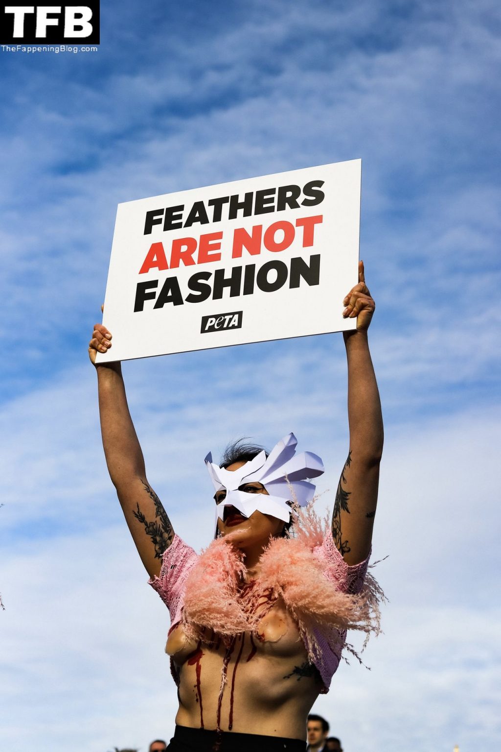 Topless Girls PETA The Fappening Blog 14 1024x1535 - PETA Topless Protest at Use of Feathers in the Fashion Industry (32 Photos)