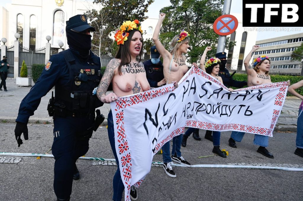 Topless female activists The Fappening Blog 11 1024x682 - Russia Invading Ukraine: Nude Protest for Peace (12 Photos)