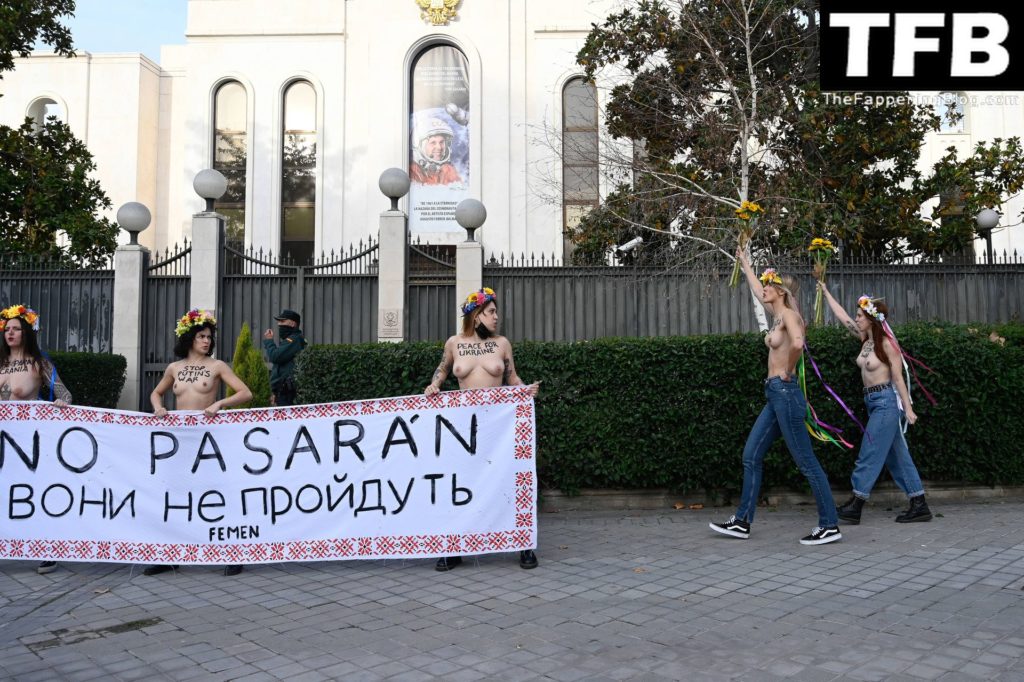 Topless female activists The Fappening Blog 6 1024x682 - Russia Invading Ukraine: Nude Protest for Peace (12 Photos)
