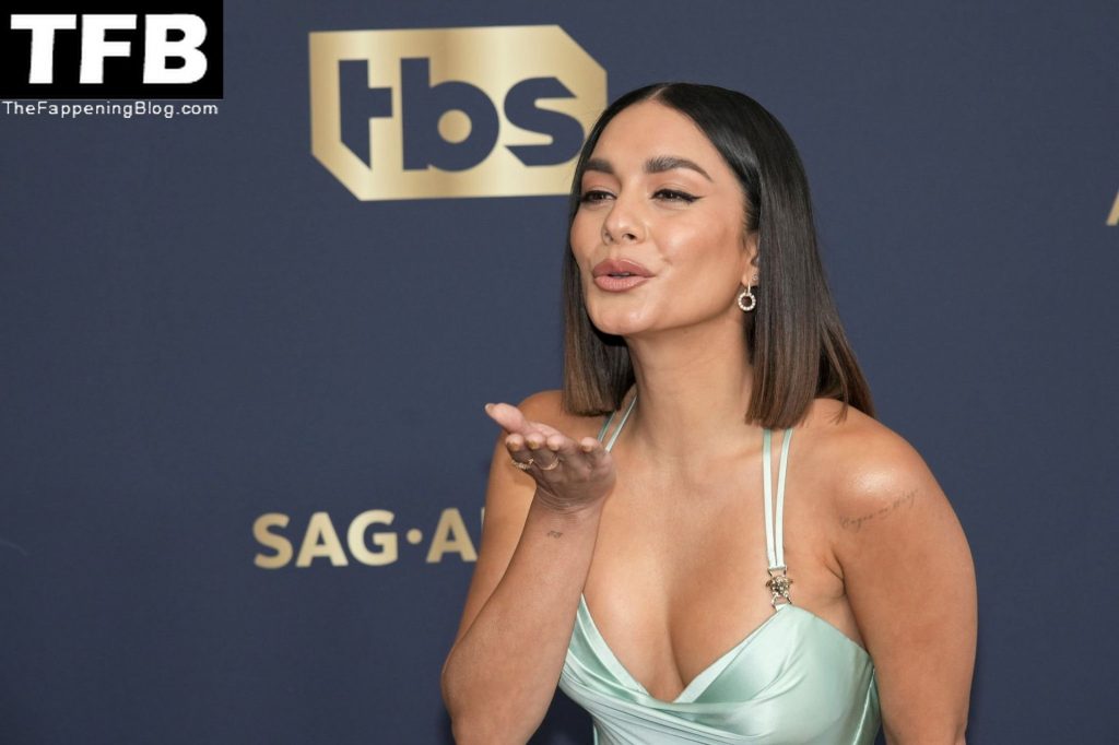 Vanessa Hudgens Sexy The Fappening Blog 48 1024x682 - Vanessa Hudgens Shows Off Her Sexy Figure at the 28th Screen Actors Guild Awards (73 Photos)