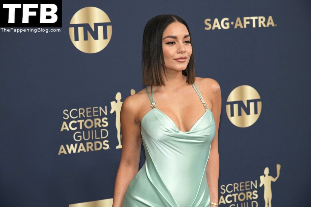 Vanessa Hudgens Sexy The Fappening Blog 55 1024x683 - Vanessa Hudgens Shows Off Her Sexy Figure at the 28th Screen Actors Guild Awards (73 Photos)